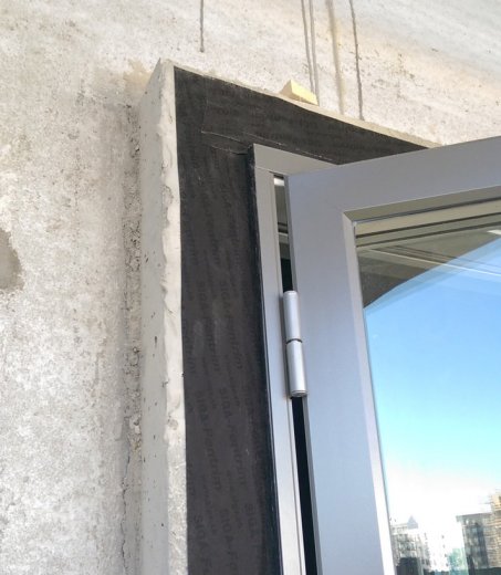 Dorframe sealed with Fentrim IS 2